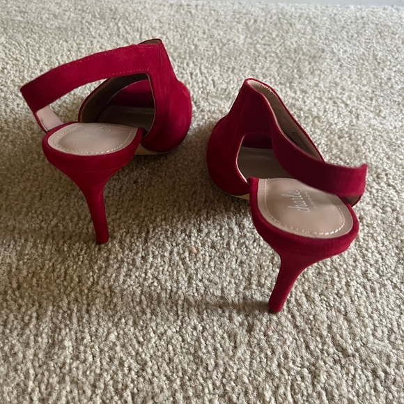 Charles by Charles David Red Pump - Picture 3 of 5